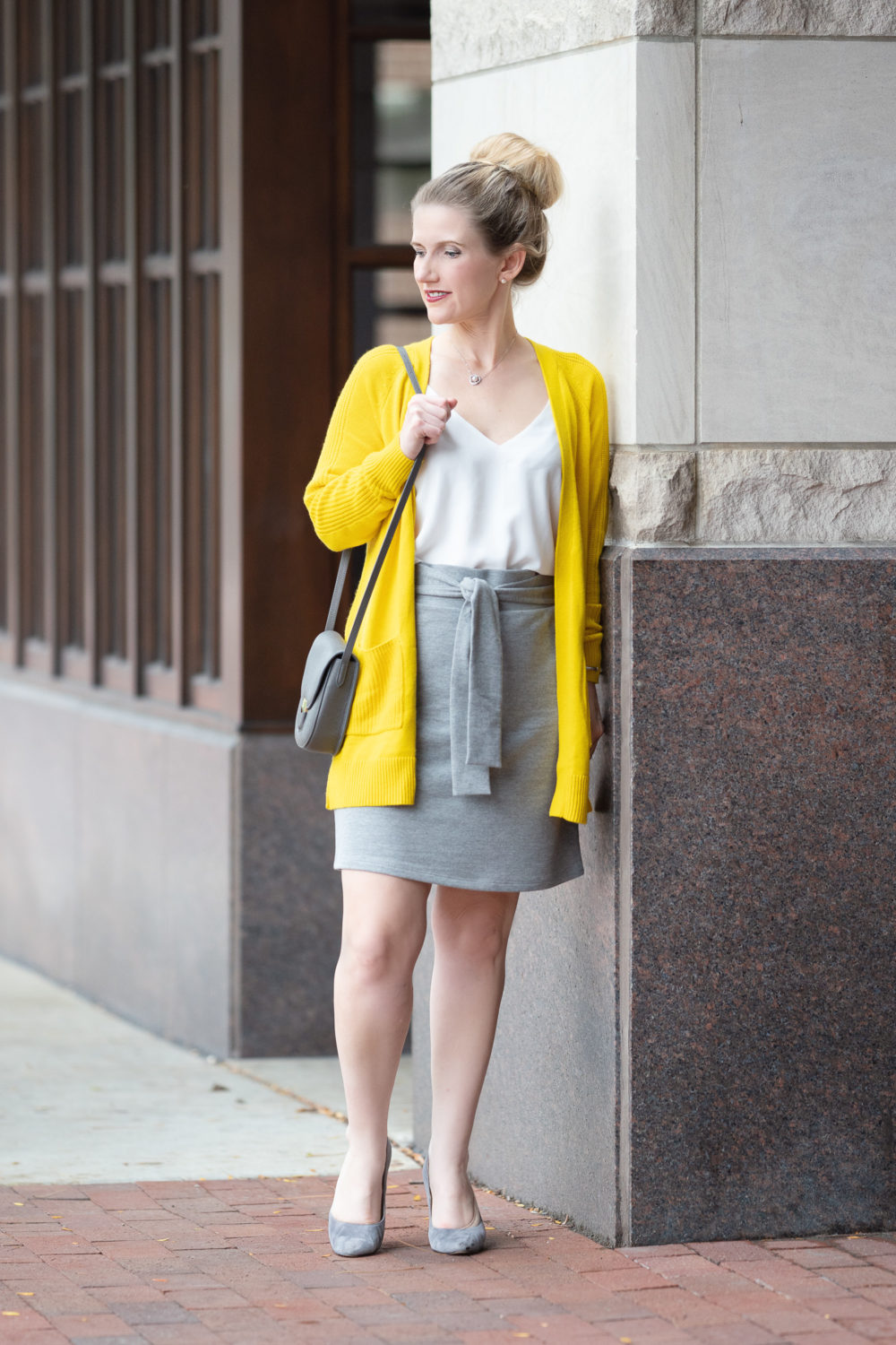 outfits with yellow cardigan